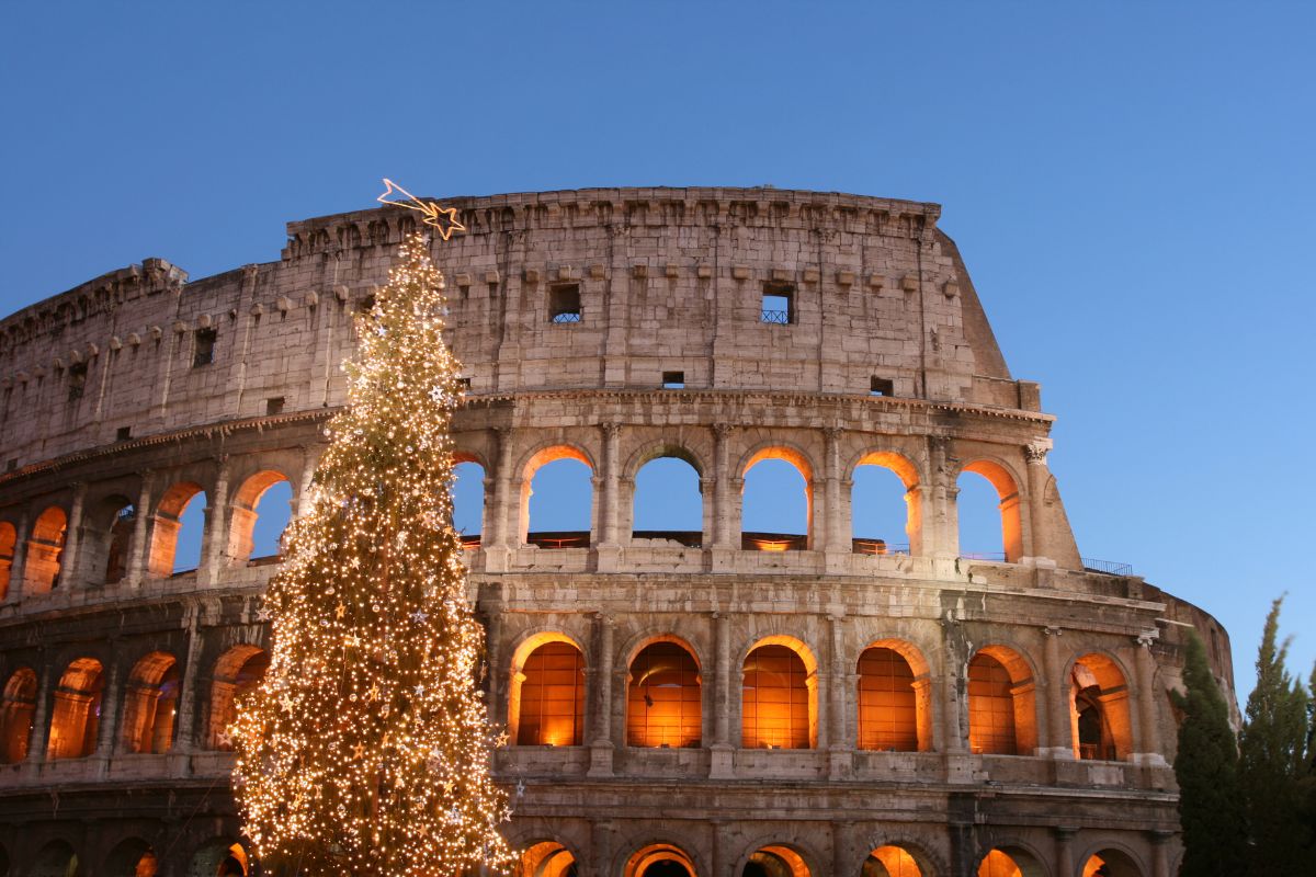 Natale è anche un viaggio tra storia e antropologia