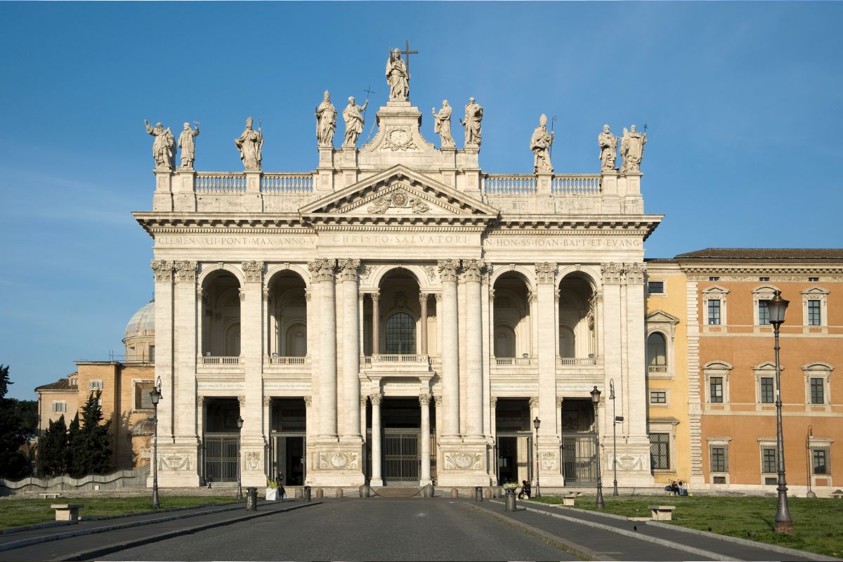 La Basilica di San Giovanni in Laterano: La Madre di Tutte le Chiese